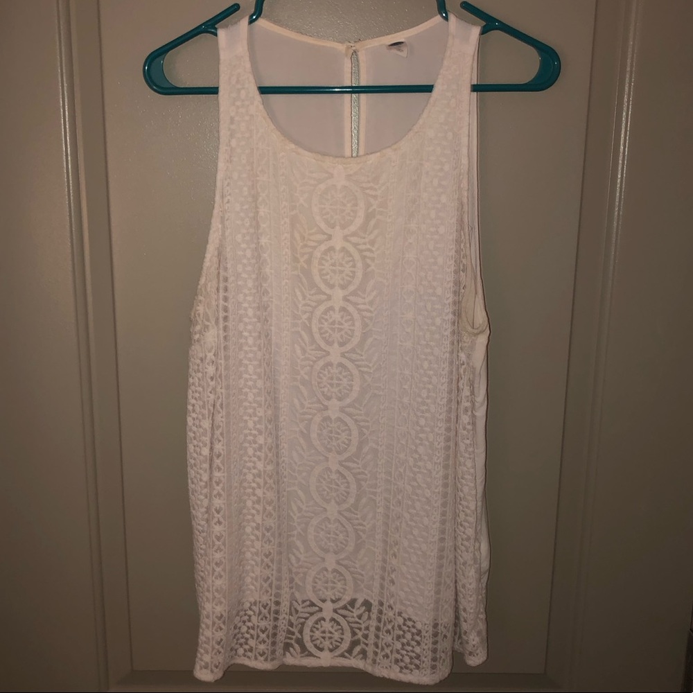 Old Navy white knit top ⚪️